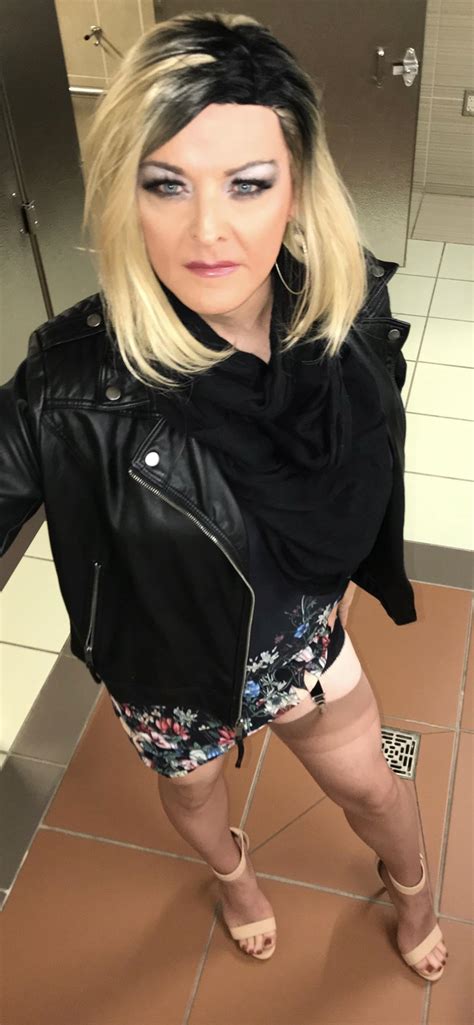 flashing public|Public Flashing and Exhibitionism .